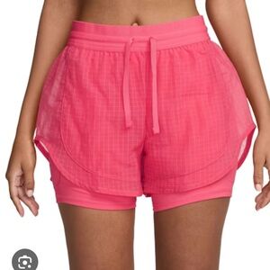 Nike 2 in 1 dri fit short new